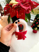Charger l&#39;image dans la galerie, Snowmen Letter Ornament (Custom) -Christmas -Decoration- Christmas Tree