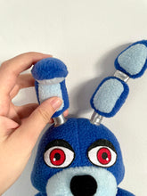 Afbeelding in Gallery-weergave laden, Bonnie Plush (FNAF)- Unofficial - Fanmade - Bunny -Video Games- Creepy