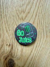 Načíst obrázek do prohlížeče Galerie, Go Juice Buttons 32mm- Hanmade- Energy Drinks- Funny-Relatable