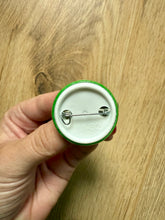 Načíst obrázek do prohlížeče Galerie, Spinning Cat Meme Button 32mm- Handmade- Viral- Cats- Funny