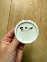 Načíst obrázek do prohlížeče Galerie, Ask Me About My Hyperfixation Button 58mm - Handmade-Obsession- Special Interest- Funny