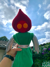 Afbeelding in Gallery-weergave laden, Flatwoods Monster Plushie - Cryptid -Plushies -Monsters -Myths -Braxy